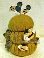 B is for Beehive Pincushion Kit